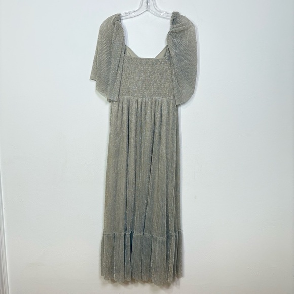 BALTIC BORN Athena Pleated V-Neck Maxi Dress Champagne Gold Metallic Size L - Picture 8 of 17